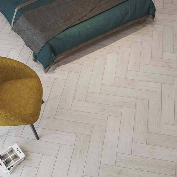 PISO MADERA NOGAL GRIS 15.03X60.39 CM